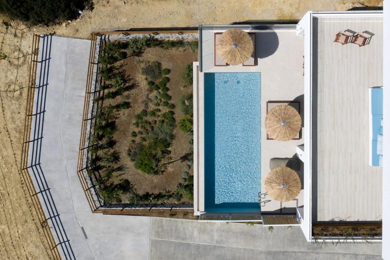 Kommosunset Villa *