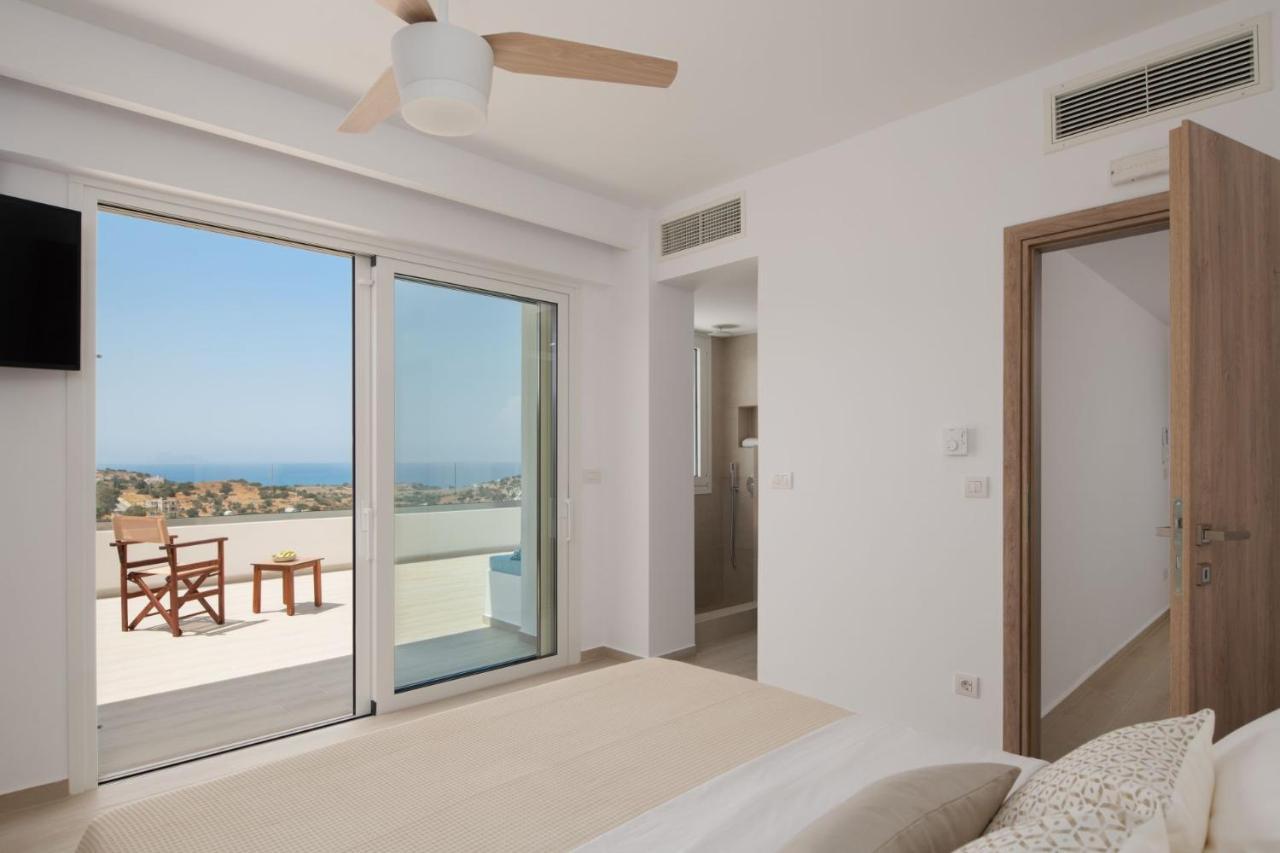 Kommosunset Villa *